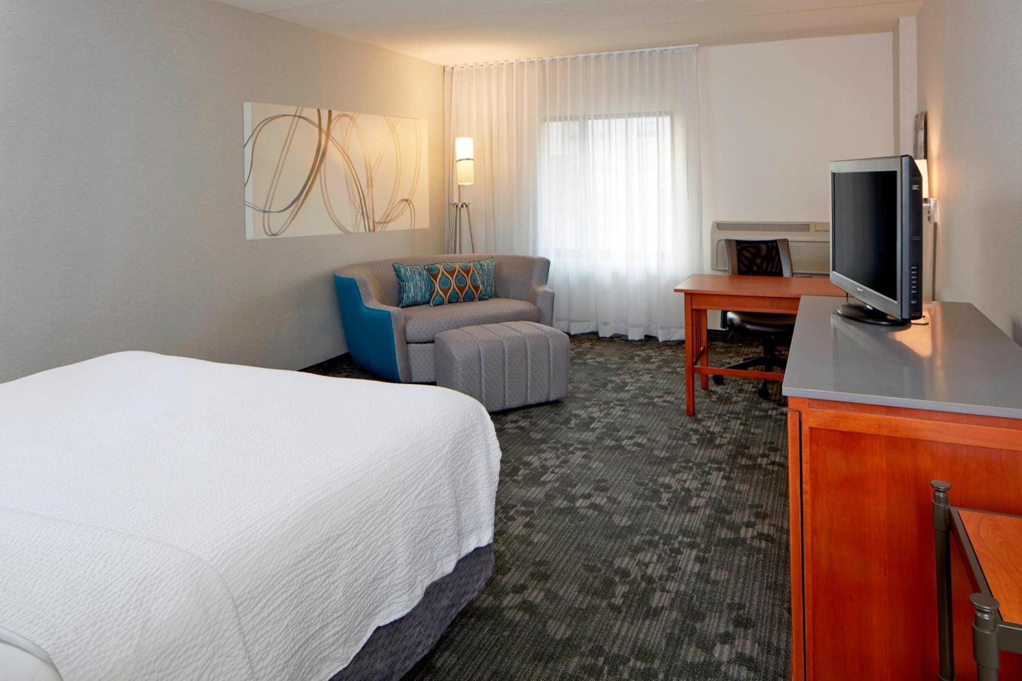 Courtyard By Marriott Bloomington Mall Of America Hotel Bagian luar foto