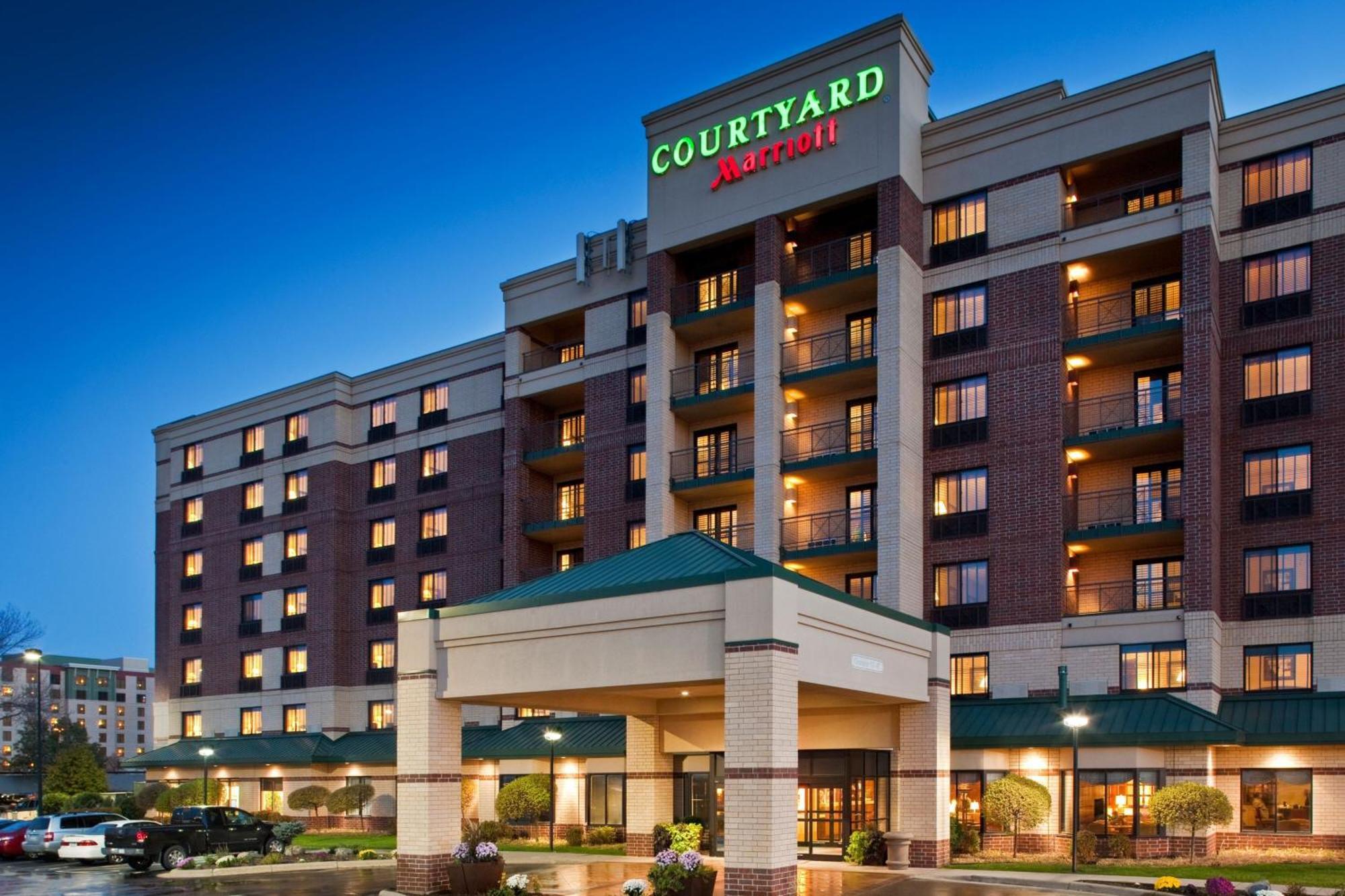 Courtyard By Marriott Bloomington Mall Of America Hotel Bagian luar foto